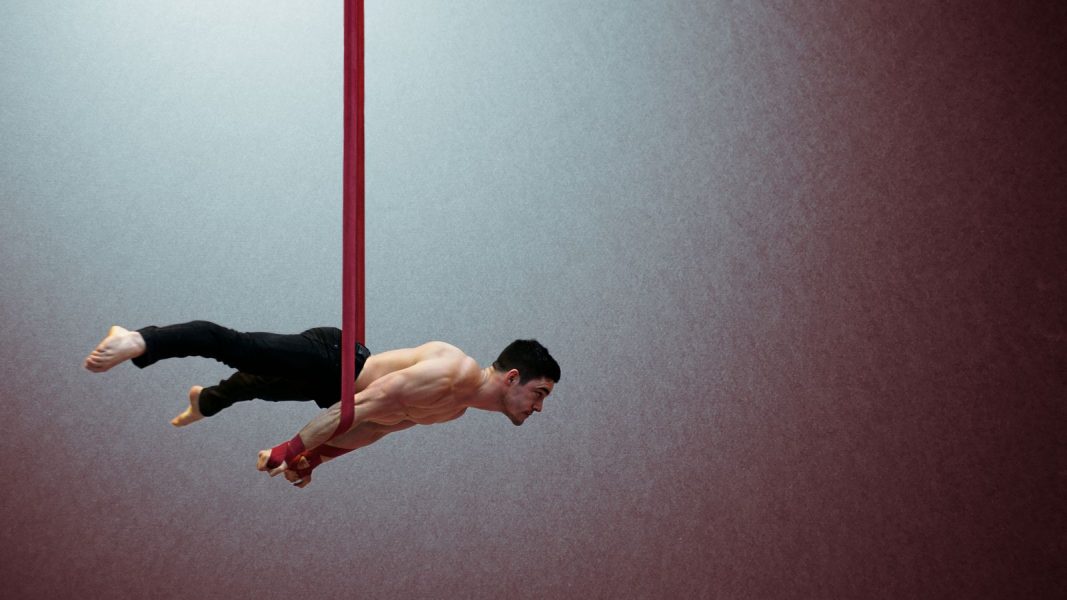 Yoann en planche dans les sangles